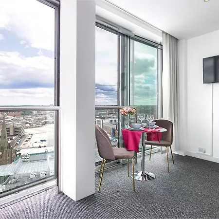 Apartment Rotunda Highrise Luxury Bullring Centre Great Views Birmingham